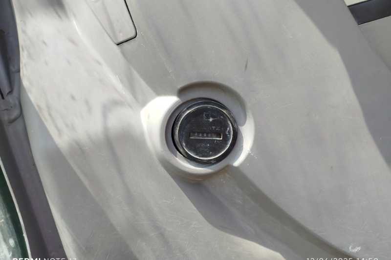 OmecoHub - Immagine NEW HOLLAND E215B